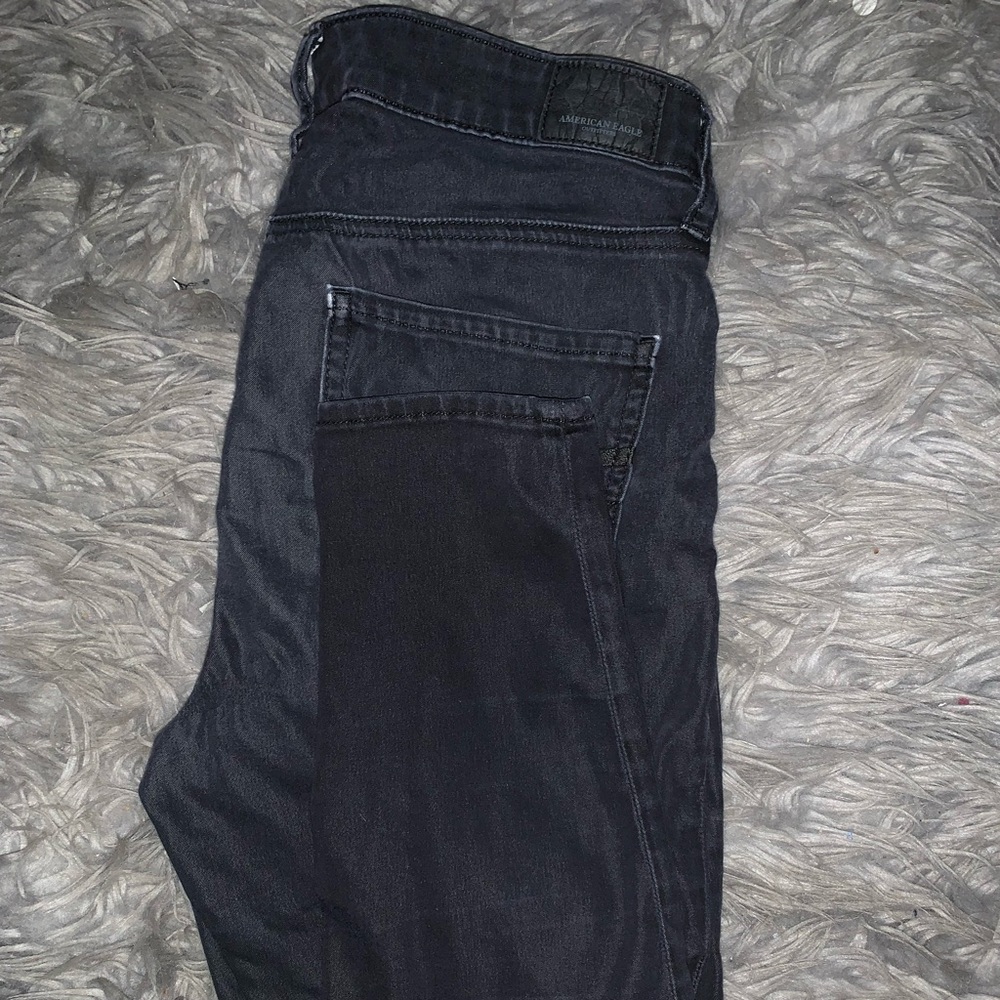 Black American Eagle jeans